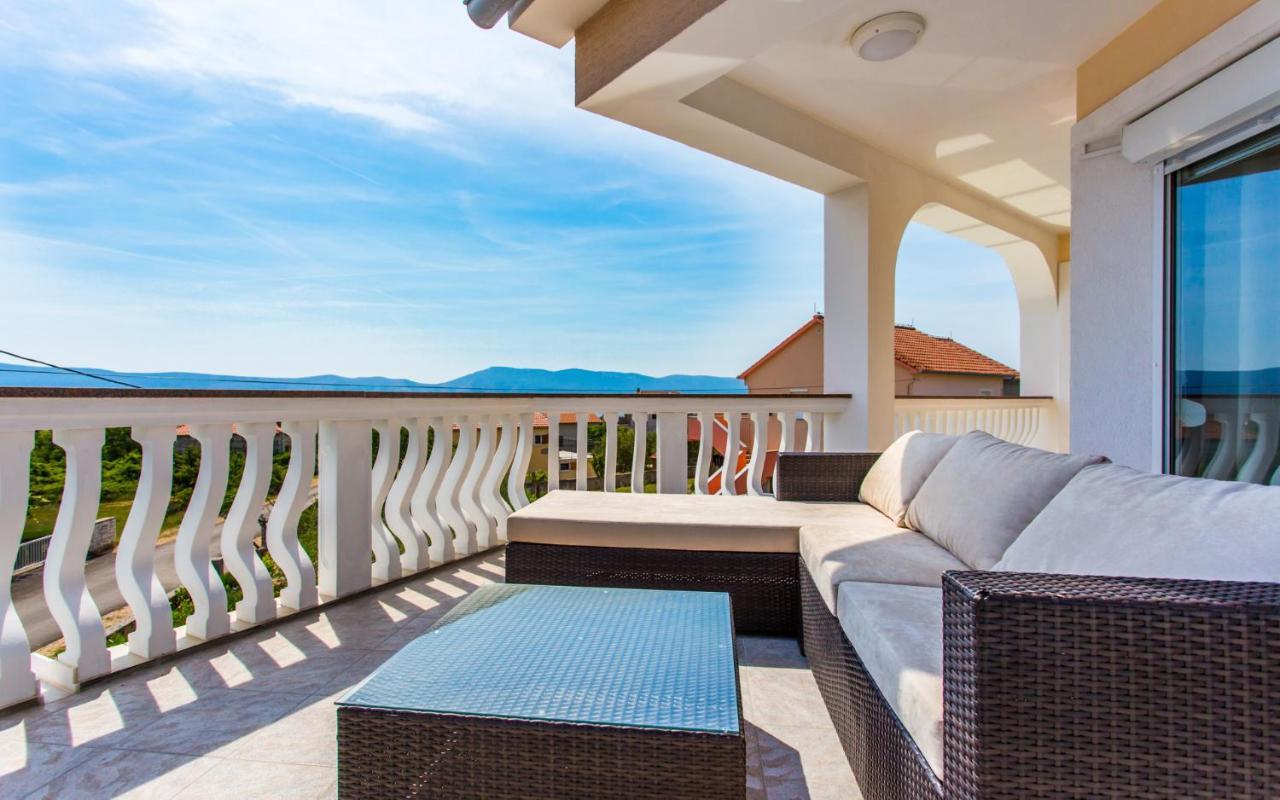 Holiday Home Nika Linardići Екстериор снимка